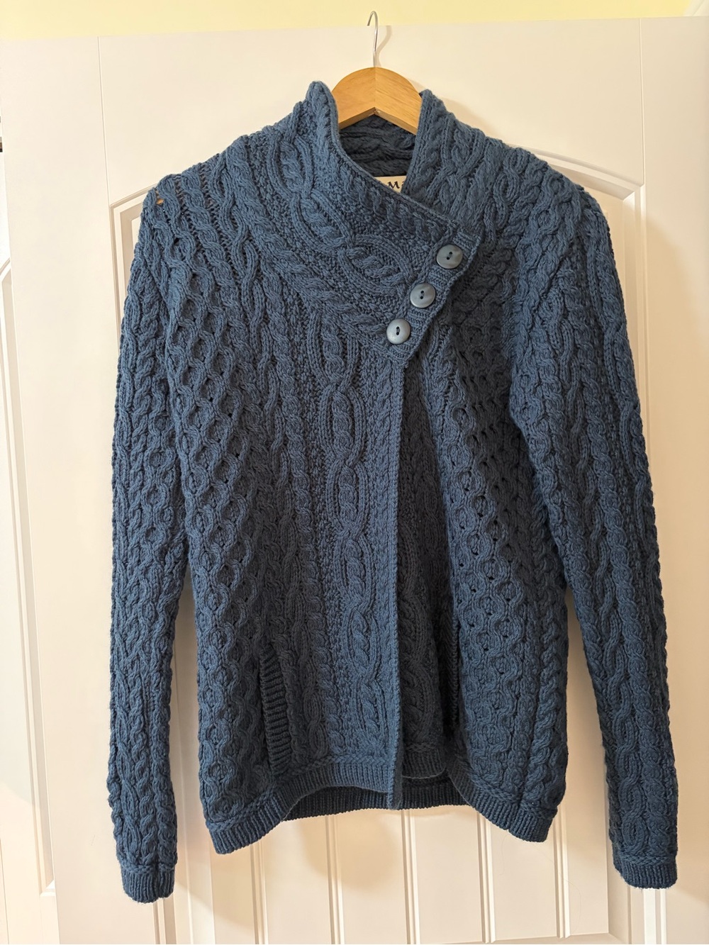 Women’s Aran Merino Wool Cable Knit Button-Front Sweater Cardigan - Blue